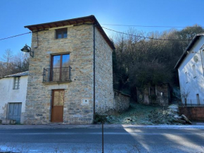 Casa rural LA TORRE recién rehabilitada.